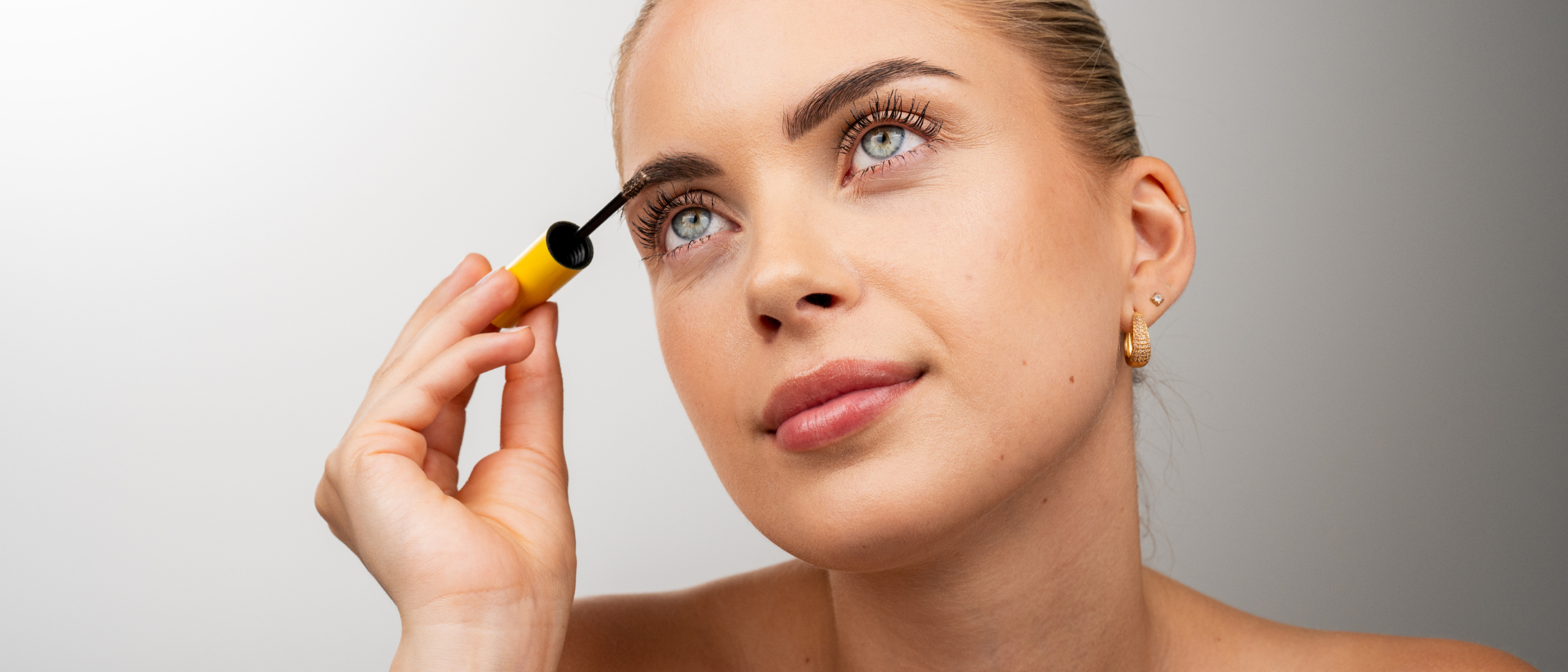 Can You Use a Lash Serum While Pregnant or Breastfeeding?